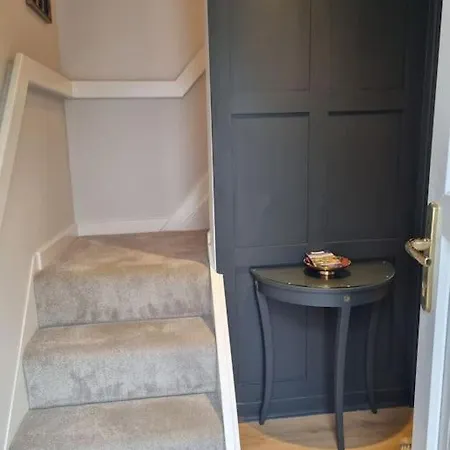 Hidden Gem. 1800s Bank Office. Town Knaresborough